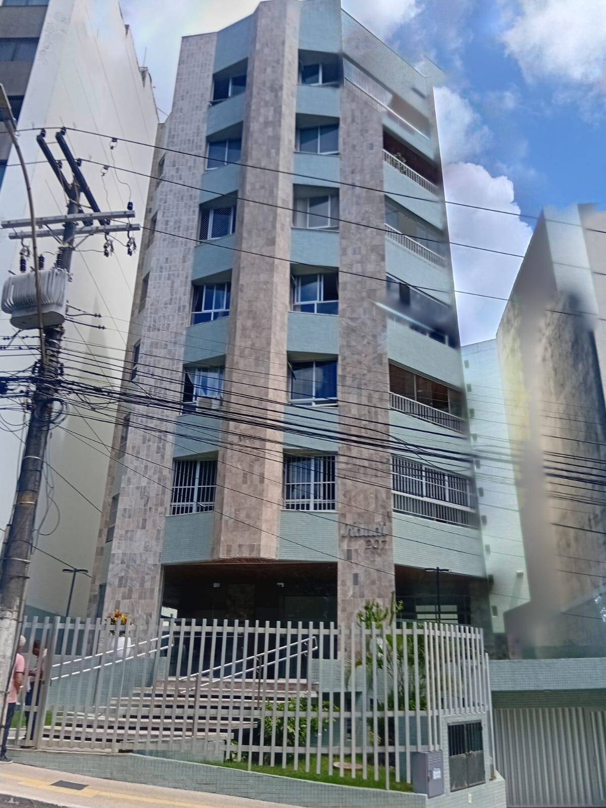 #285 - Apartamento para Venda em Salvador - BA