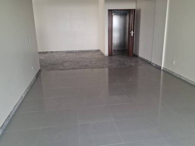 Apartamento para Venda em Salvador - 3