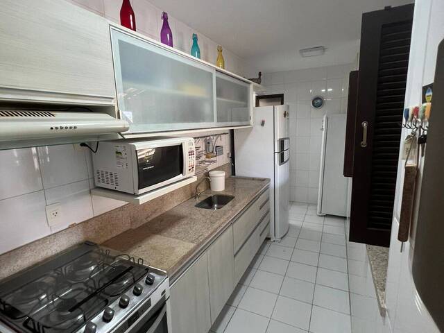 Apartamento para Venda em Camaçari - 4